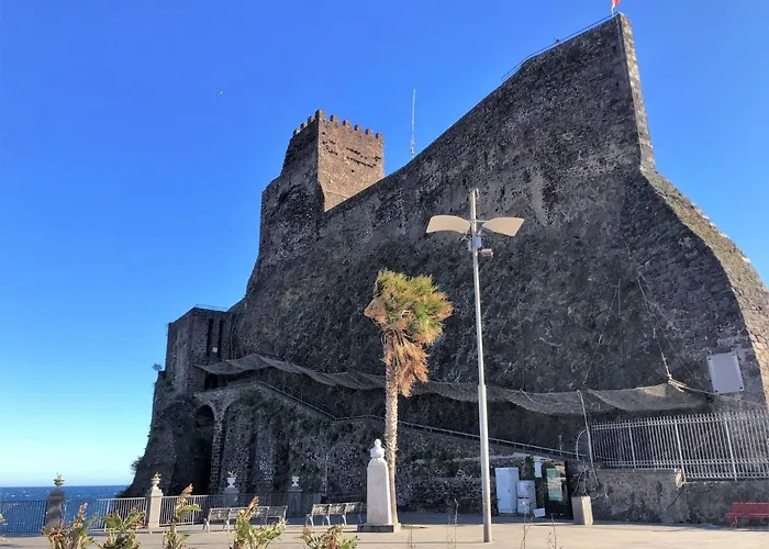 Gondar By Interhome Daire Aci Trezza